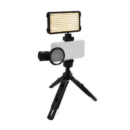 LED lamp set with polarizing filter